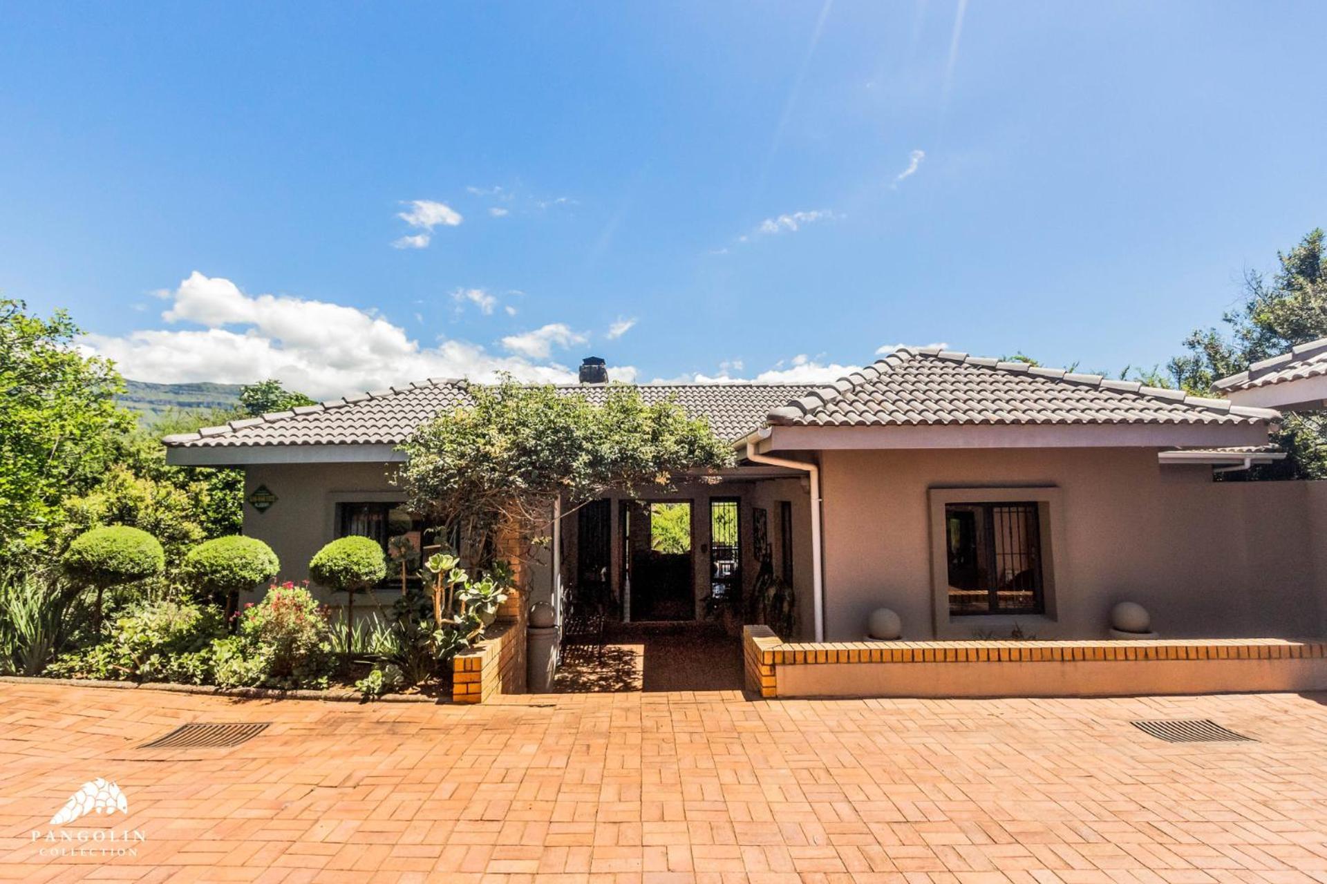 Aleah, Cathkin Estates By Euphoric Leisure Villa Champagne Valley Exterior photo